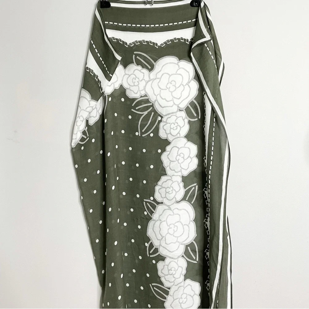 ANNE FONTAINE Adrian Scarf Floral Bamboo & Silk Stole - Picture 7 of 11